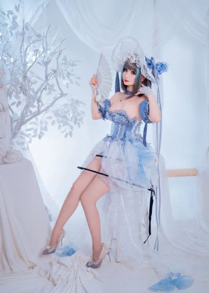 漂亮的女保姆电影_HD超清在线观看